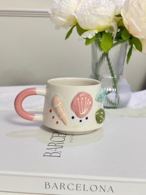 İstiridye Kabartmalı Mug